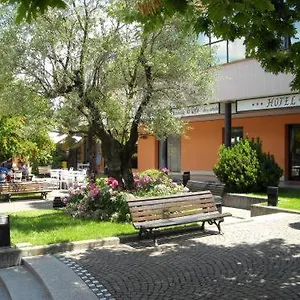 3* Hotel La Corte